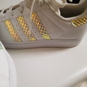 Adidas shell toe tennis shoes